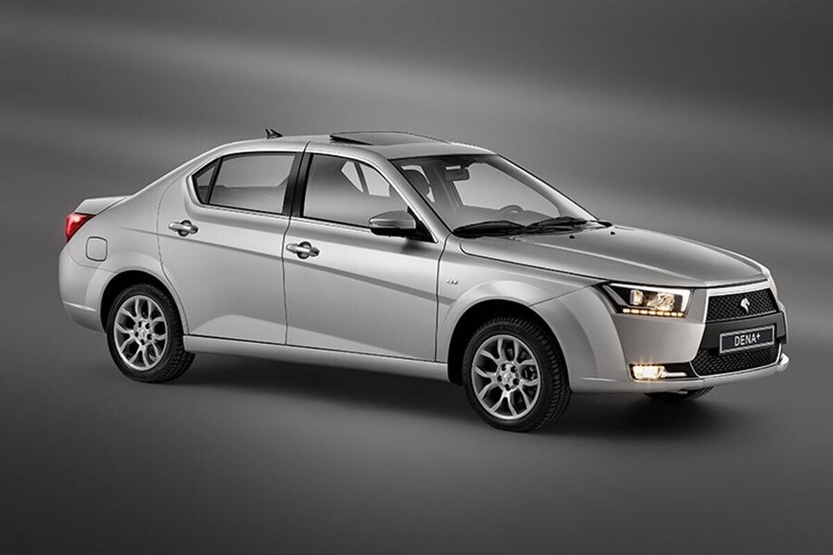 دلار و نوسانات قیمتی در بازار خودرو؛ دنا، پژو ۲۰۷ و لاماری چند؟ +جدول