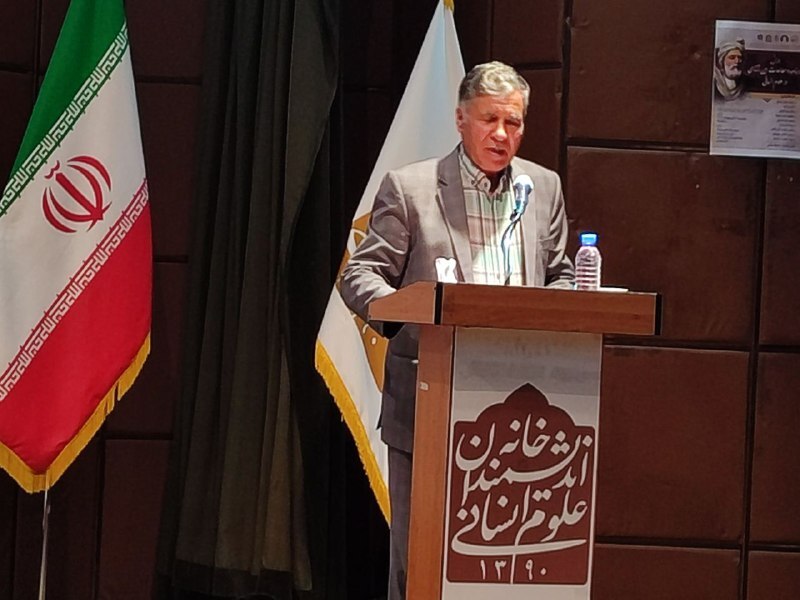 محمد جعفر یاحقی: شاهنامه را باید آورد به روزگار خودمان