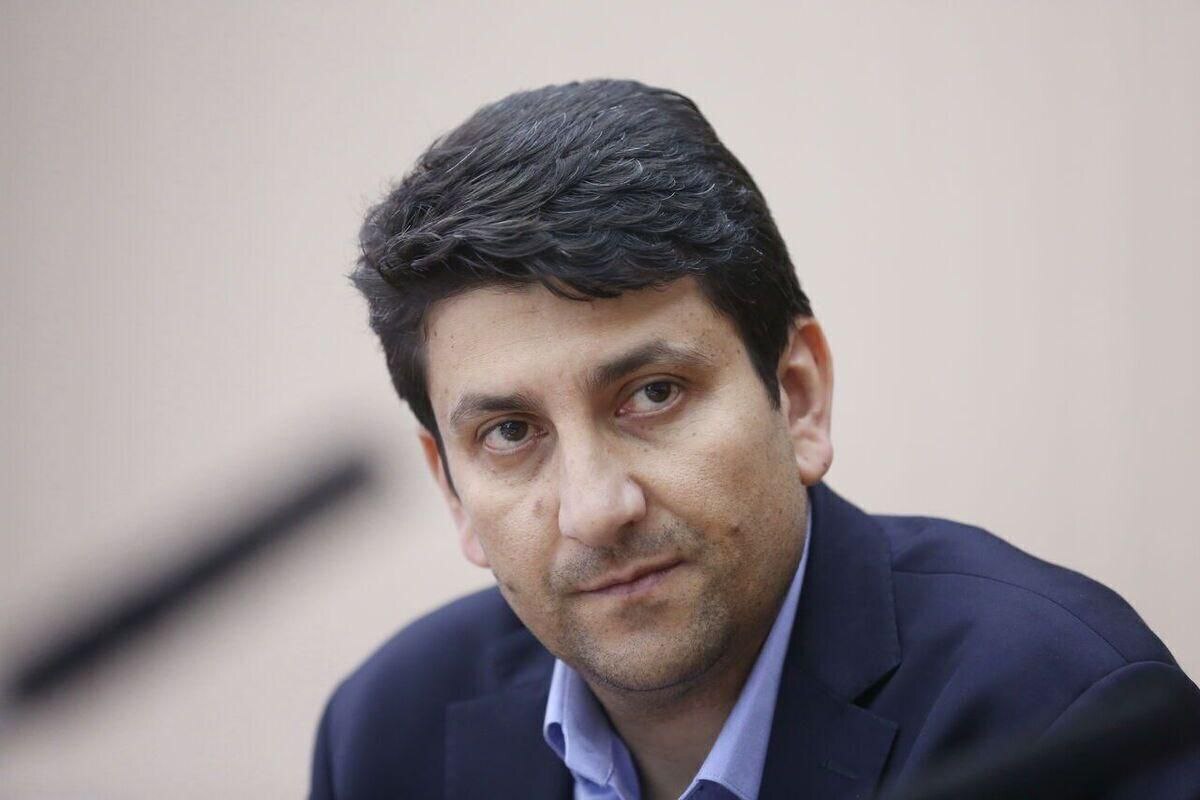 اپراتورها اینترنت را گران میکنند؟/ وزیر ارتباطات: تذکر دادیم، گران نشود اپراتورها اینترنت را گران میکنند؟/ وزیر ارتباطات: تذکر دادیم، گران نشود