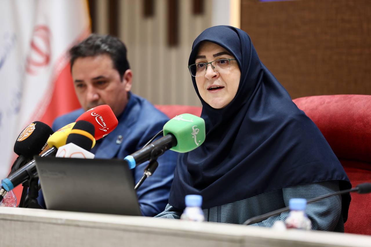 سخنگوی دولت: گاهی رسانههای خودی علیه نظام قلم میزنند! سخنگوی دولت: گاهی رسانههای خودی علیه نظام قلم میزنند!