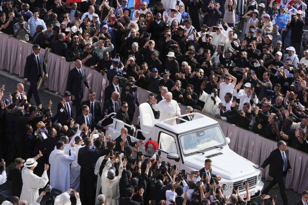 مراسم تحلیف پاپ لئون چهاردهم با حضور وزیر ایرانی +تصاویر