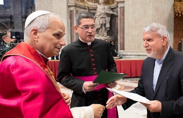 در دیدار صالحی‌‌امیری و پاپ چه گذشت؟