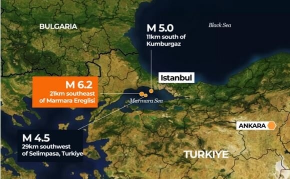 زلزله استانبول؛ ۱۵۱ نفر به دلیل پریدن از ارتفاع مصدوم شدند