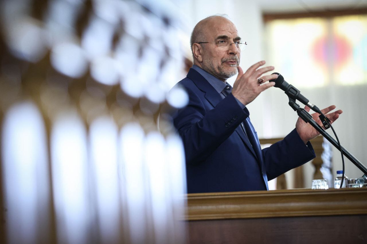 قالیباف: سرمایهگذاری و تولید، امروز حیاتیترین موضوع کشور است قالیباف: سرمایهگذاری و تولید، امروز حیاتیترین موضوع کشور است