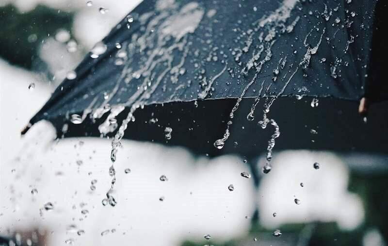 رگبار و رعد و برق در ارتفاعات شمال شرق/ پایتخت ۳۷ درجه رگبار و رعد و برق در ارتفاعات شمال شرق/ پایتخت ۳۷ درجه