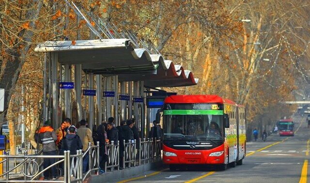عذرخواهی اتوبوسرانی از شهروندان به علت خرابی کولر بیآرتی عذرخواهی اتوبوسرانی از شهروندان به علت خرابی کولر بیآرتی