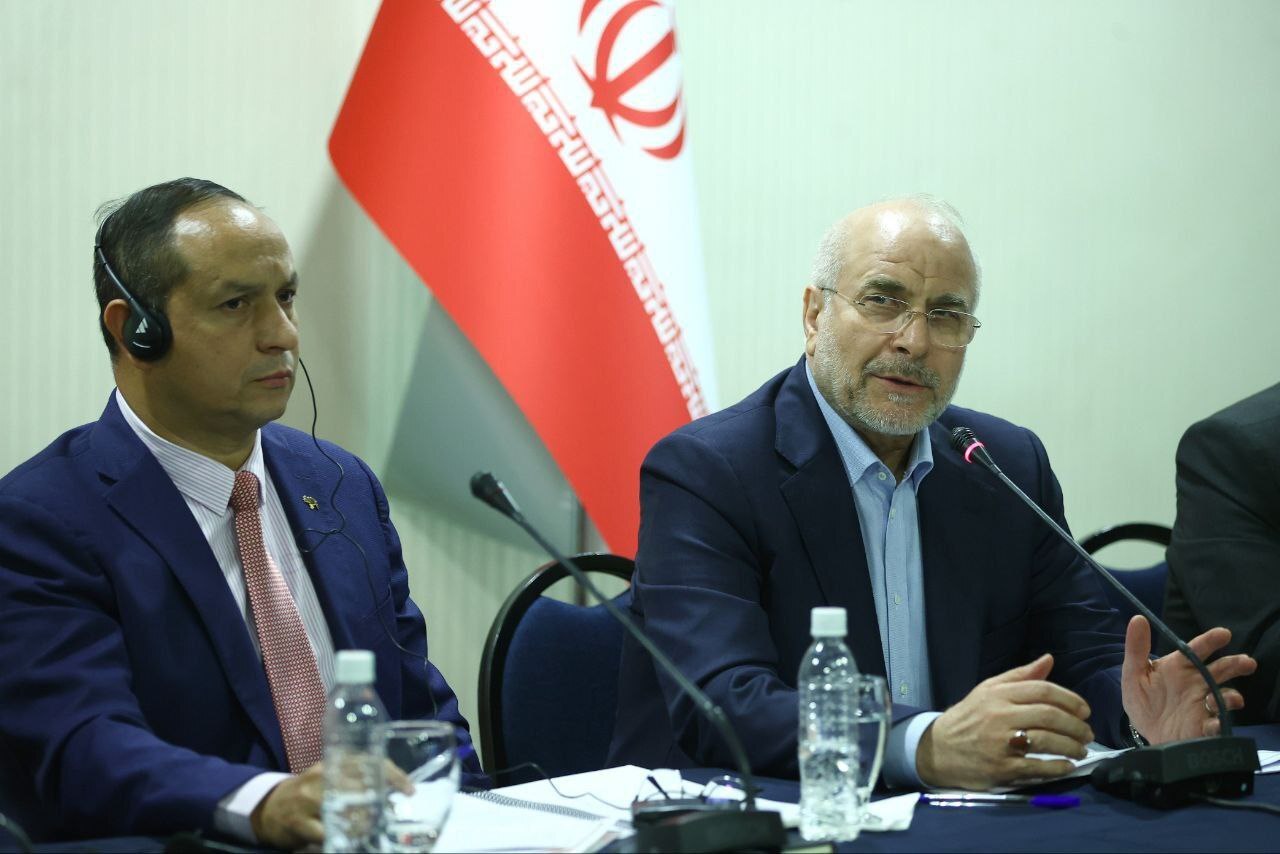 پیگیری قانون تجارت آزاد و حل مشکلات بانکی بخش خصوصی ایران و ونزوئلا پیگیری قانون تجارت آزاد و حل مشکلات بانکی بخش خصوصی ایران و ونزوئلا