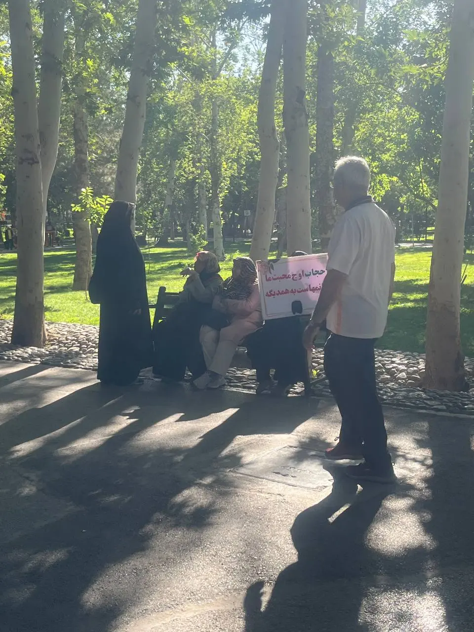 ستاد امر به معروف یا تشکل مردمی؟/ تهدید عجیب یک خبرنگار ستاد امر به معروف یا تشکل مردمی؟/ تهدید عجیب یک خبرنگار