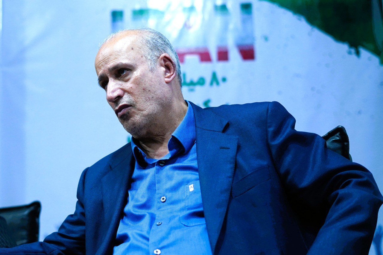 تاج: دیگر نمی‌دانم چه کنم!