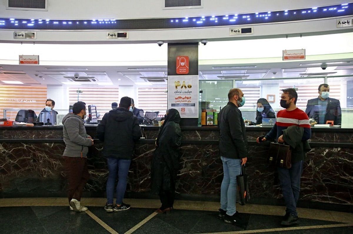 چرا بانکها وام نمیدهند؟ چرا بانکها وام نمیدهند؟