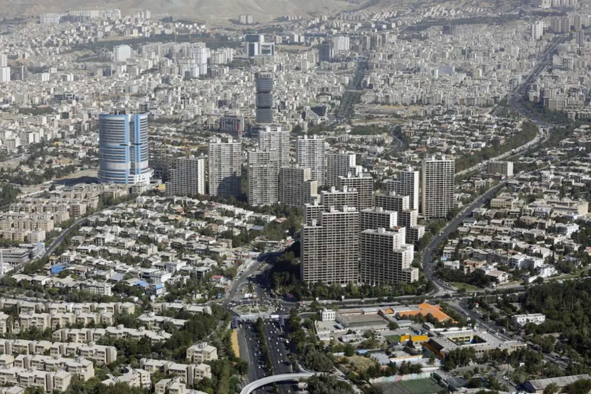 احتمال افزایش کاذب قیمت مسکن/ مردم با احتیاط وارد بازار می‌شوند