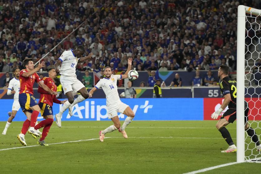 آتش‌بازی اسپانیا در بازی ۹ گله!/ یامال به رونالدو رسید