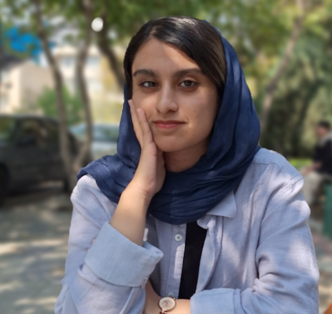 از ترک‌نشینیِ مجاز تا رانندگیِ ممنوع!/ خرمشاهی، حقوقدان در گفتگو با دیدار: ممانعت از موتورسواری بانوان برخلاف اصول ۲۰ و ۲۲ قانون اساسی است/ برخورد سلیقه‌ای نمی‌تواند در چارچوب قانون قرار بگیرد