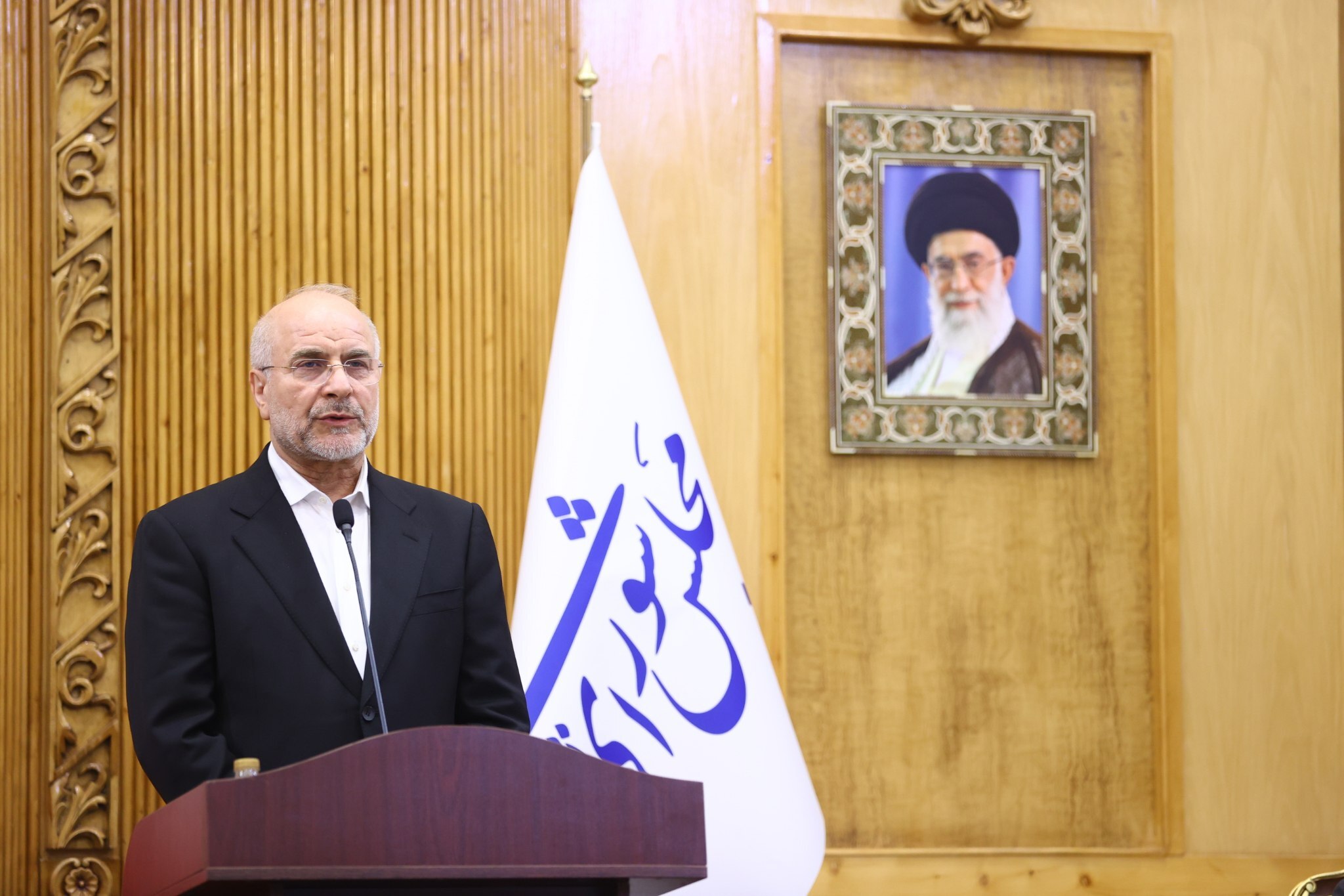 قالیباف: اگر ترامپ توافق می‌خواهد، باید رویکردش را تغییر دهد