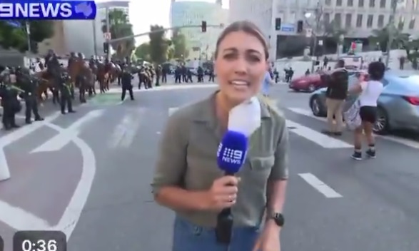 شلیک پلیس آمریکا به سمت خبرنگار استرالیایی +ویدیو