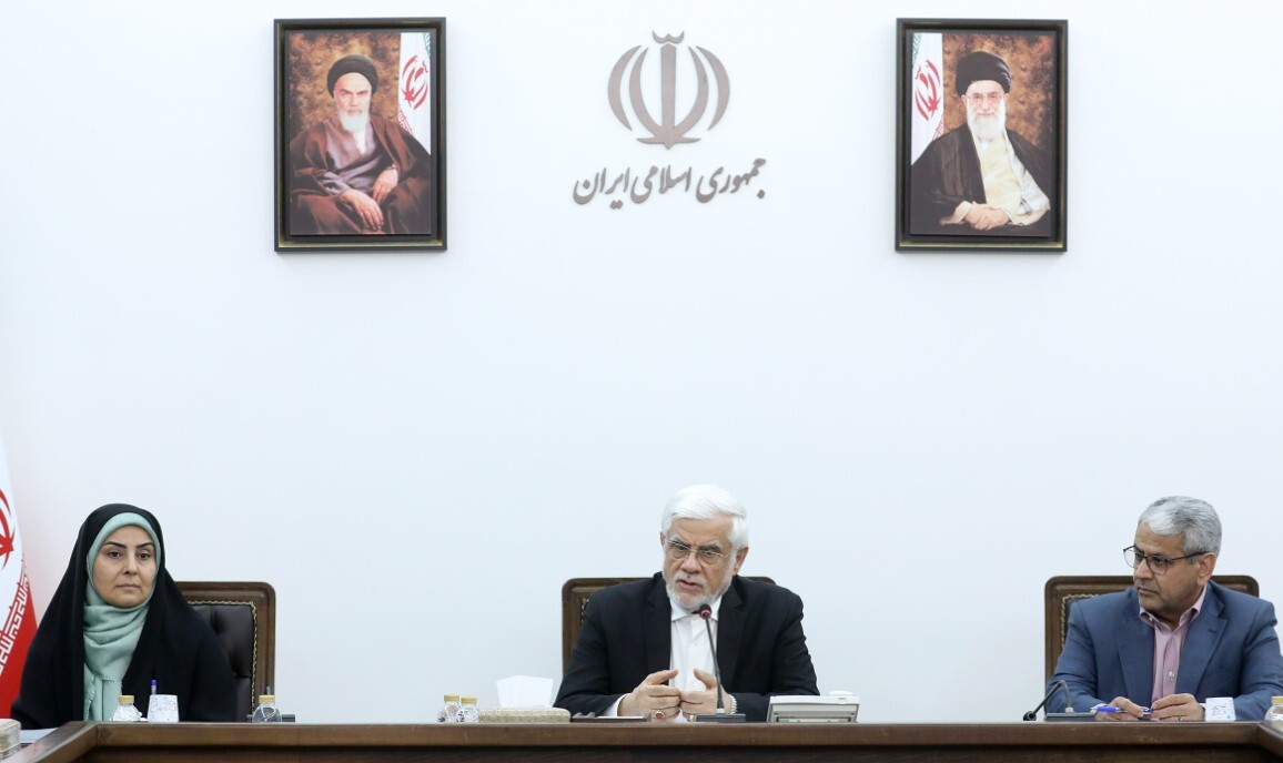 عارف: تکمیل و توسعه طرح‌های کریدوری منافع بزرگی برای کشور دارد