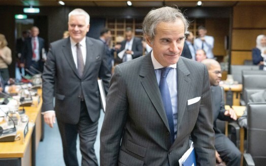 دیپلماسی بر لبه تیغ