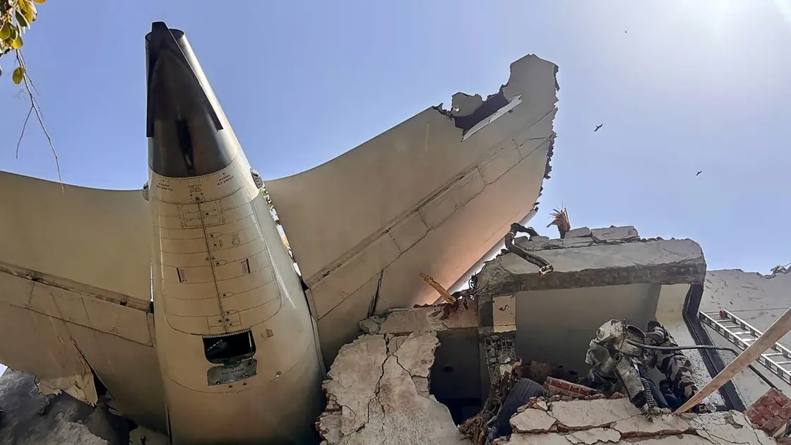 فاجعه هوایی در هند؛ تمام سرنشینان هواپیما کشته شدند فاجعه هوایی در هند؛ تمام سرنشینان هواپیما کشته شدند