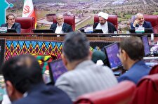 داشتن مسوولیت به معنای امر و نهی به مردم نیست