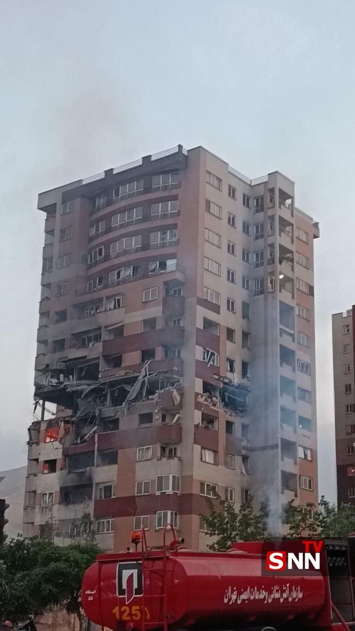 فوری؛ حمله اسرائیل به ایران/ آمریکا: ما در حملات دخالت نداشتیم/ حمله به تهران، همدان و نطنز +ویدیو فوری؛ حمله اسرائیل به ایران/ آمریکا: ما در حملات دخالت نداشتیم/ حمله به تهران، همدان و نطنز +ویدیو