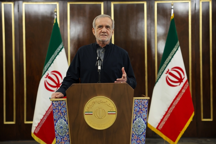 پزشکیان: پاسخ قدرتمند ایران، دشمن را از اقدام احمقانه خود پشیمان می‌کند