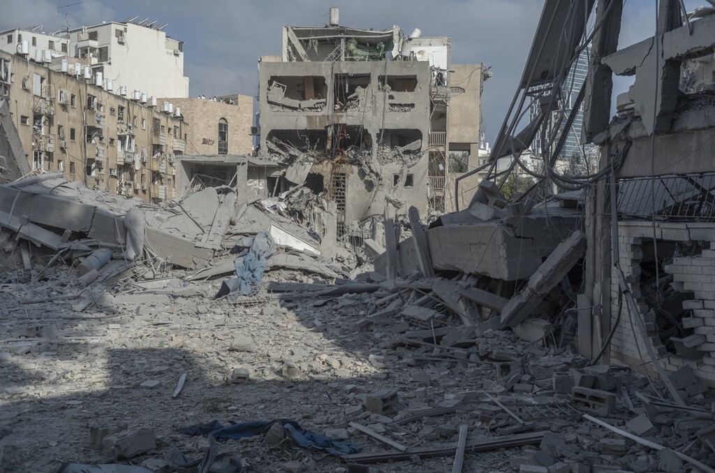 انفجار موشک در تل‌آویو به کنسولگری آمریکا خسارت زد