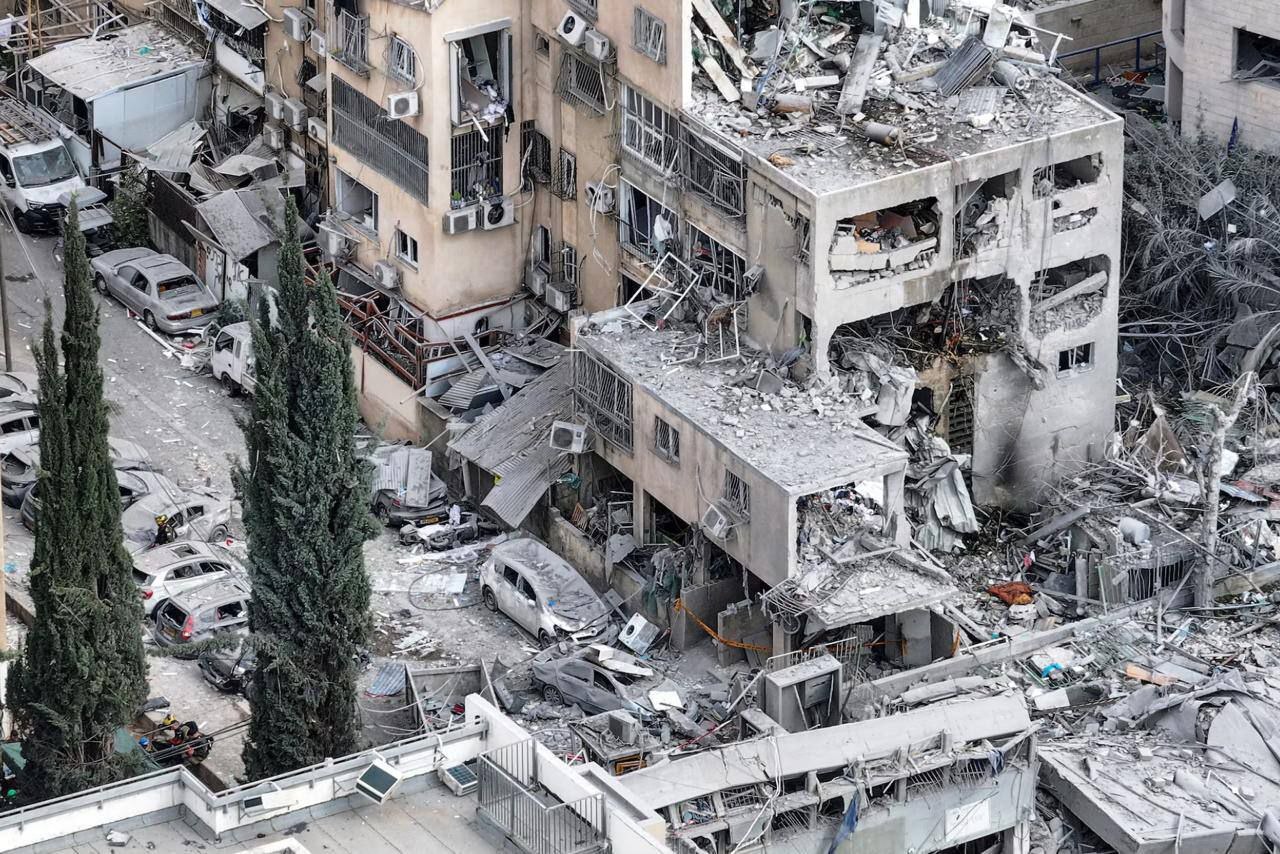 سایه سنگین تجاوز نظامی بر دیپلماسی سایه سنگین تجاوز نظامی بر دیپلماسی