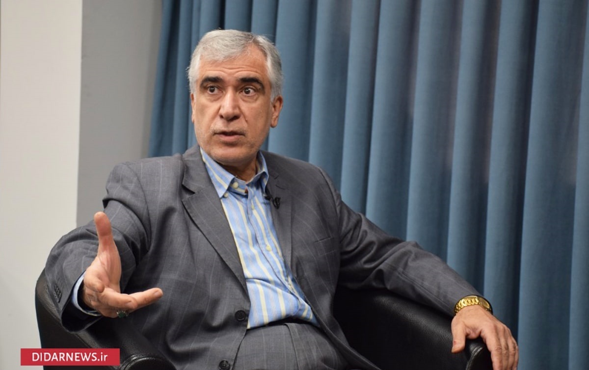 ظهره‌وند: تیم مذاکراتی تله ترامپ را تشخیص نداد/ او هیچ غلطی نمی‌تواند بکند