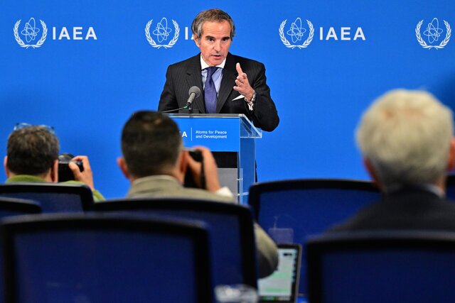 گروسی پس از حمله اسرائیل: مدرکی برای حرکت ایران به سمت سلاح هستهای نداریم گروسی پس از حمله اسرائیل: مدرکی برای حرکت ایران به سمت سلاح هستهای نداریم