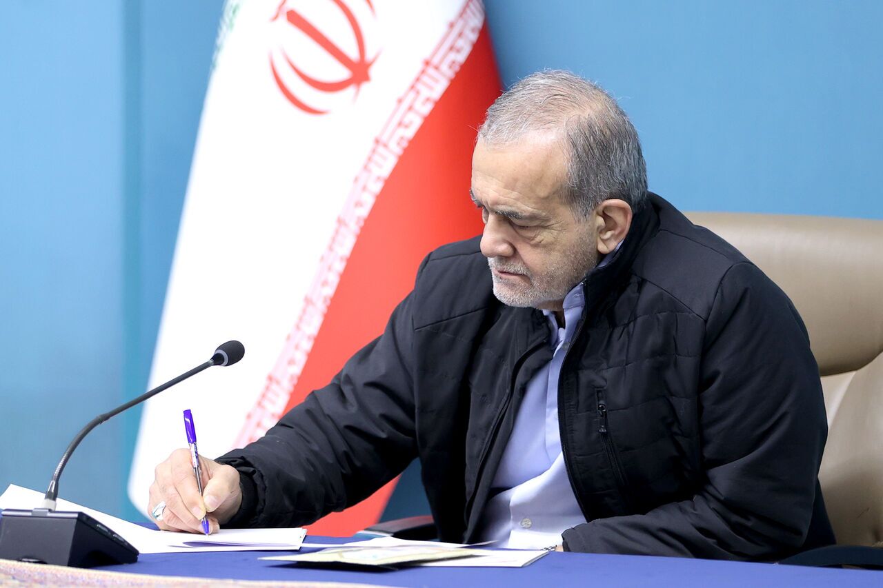 پیام مکتوب رئیس‌جمهور به امیر قطر