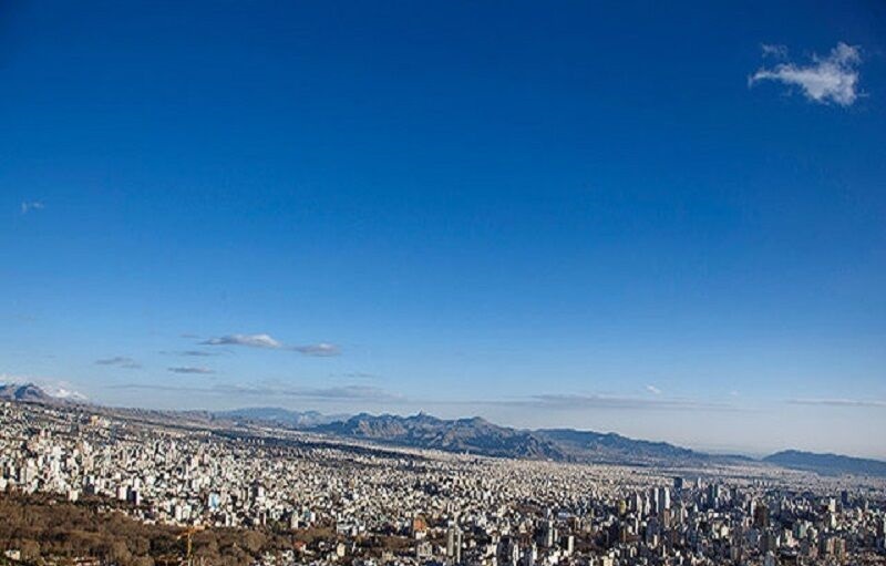 وزش باد شدید در شرق کشور/ تهران ۳۳، اهواز ۴۵ درجه