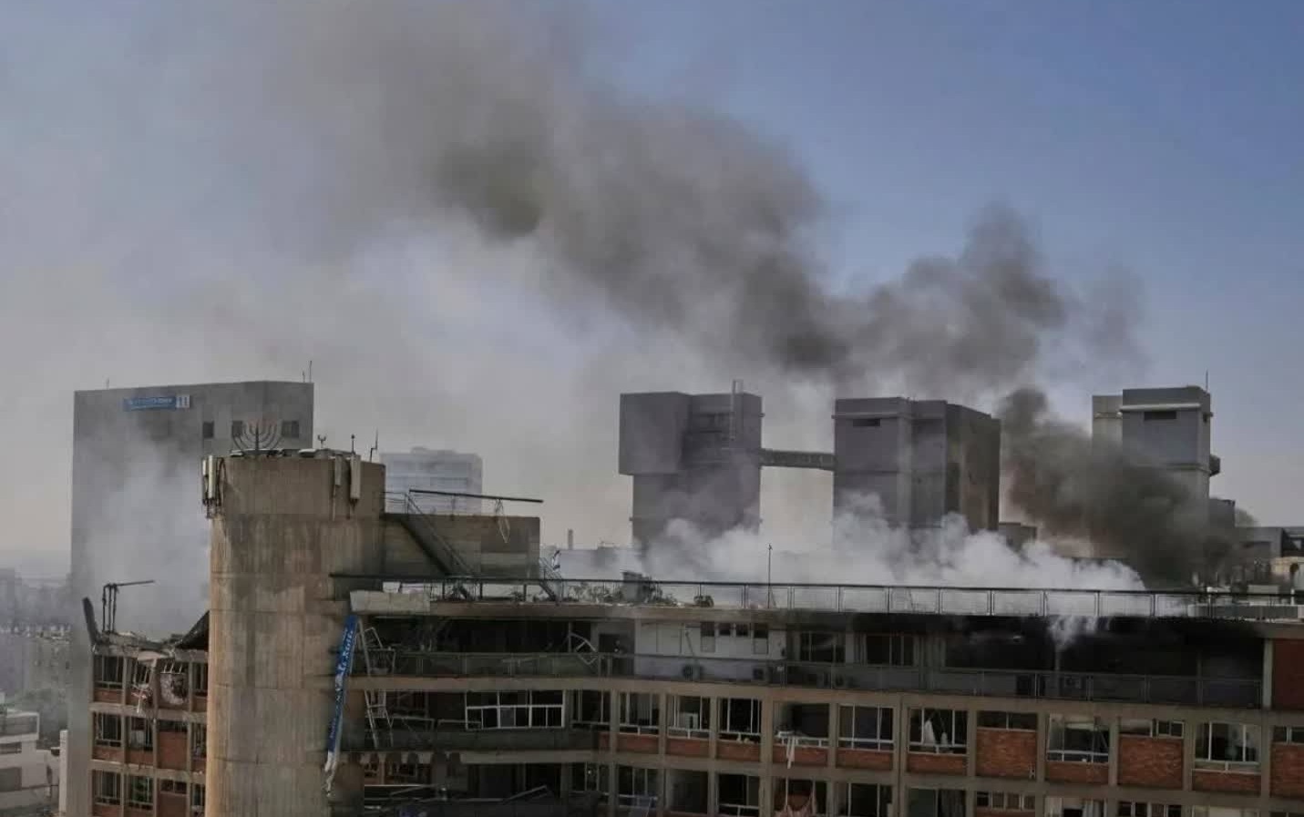 سپاه: مرکز فرماندهی و اطلاعات ارتش اسرائیل هدف قرار گرفت/ هزینه سنگین تجاوز نظامی روی دست اسرائیل