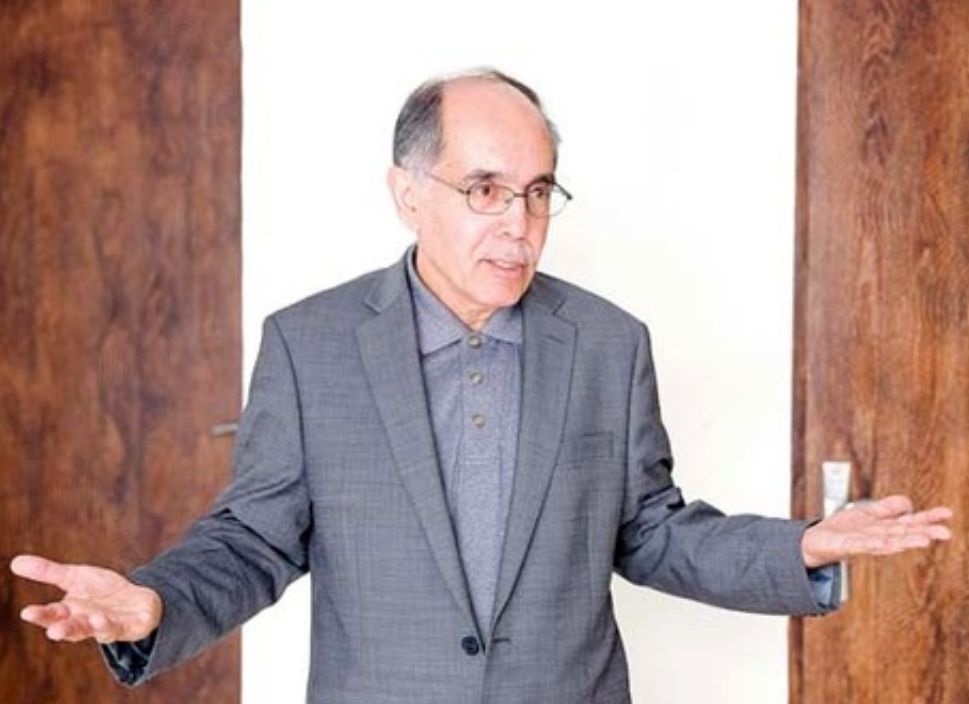 نباید ناامید باشیم و شکستی در کار نیست/ یک توافق موقتی انجام شود