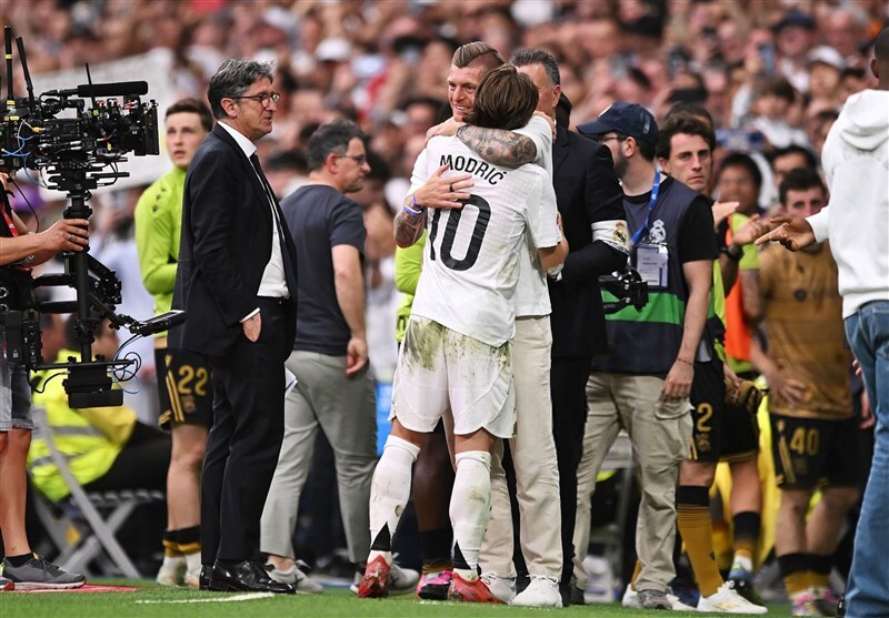وداع آنچلوتی و مودریچ در شب پیروزی رئال وداع آنچلوتی و مودریچ در شب پیروزی رئال