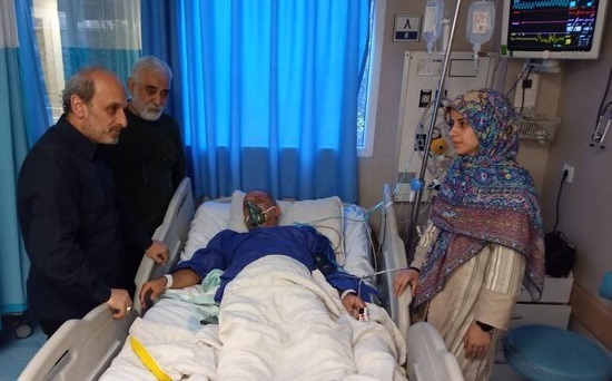 جبلی از مجروحان صداوسیما عیادت کرد جبلی از مجروحان صداوسیما عیادت کرد