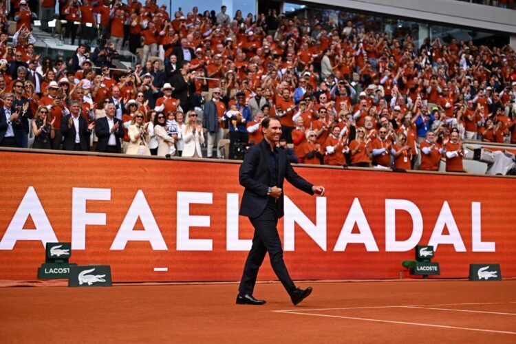 جشن باشکوه برای «رافا» با حضور اسطورهها +تصاویر جشن باشکوه برای «رافا» با حضور اسطورهها +تصاویر