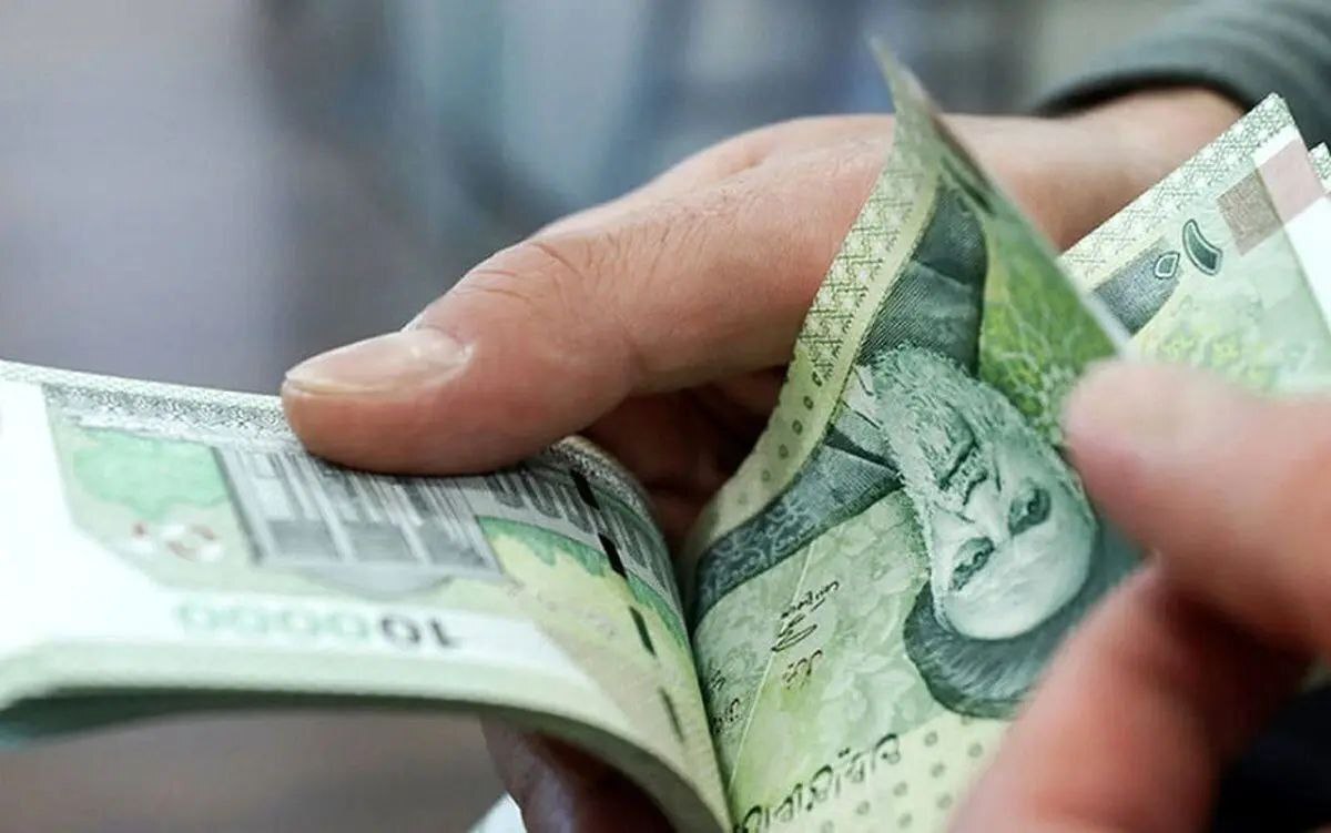 زمان پرداخت حقوق کارمندان تغییر کرد زمان پرداخت حقوق کارمندان تغییر کرد