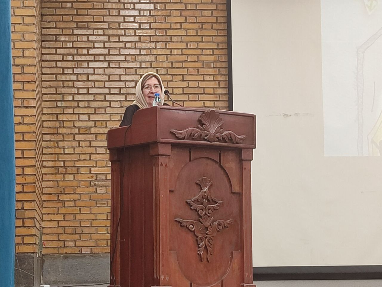 پوریا عالمی: قصه، زبان کودکانه توسعه انسان امروز است پوریا عالمی: قصه، زبان کودکانه توسعه انسان امروز است