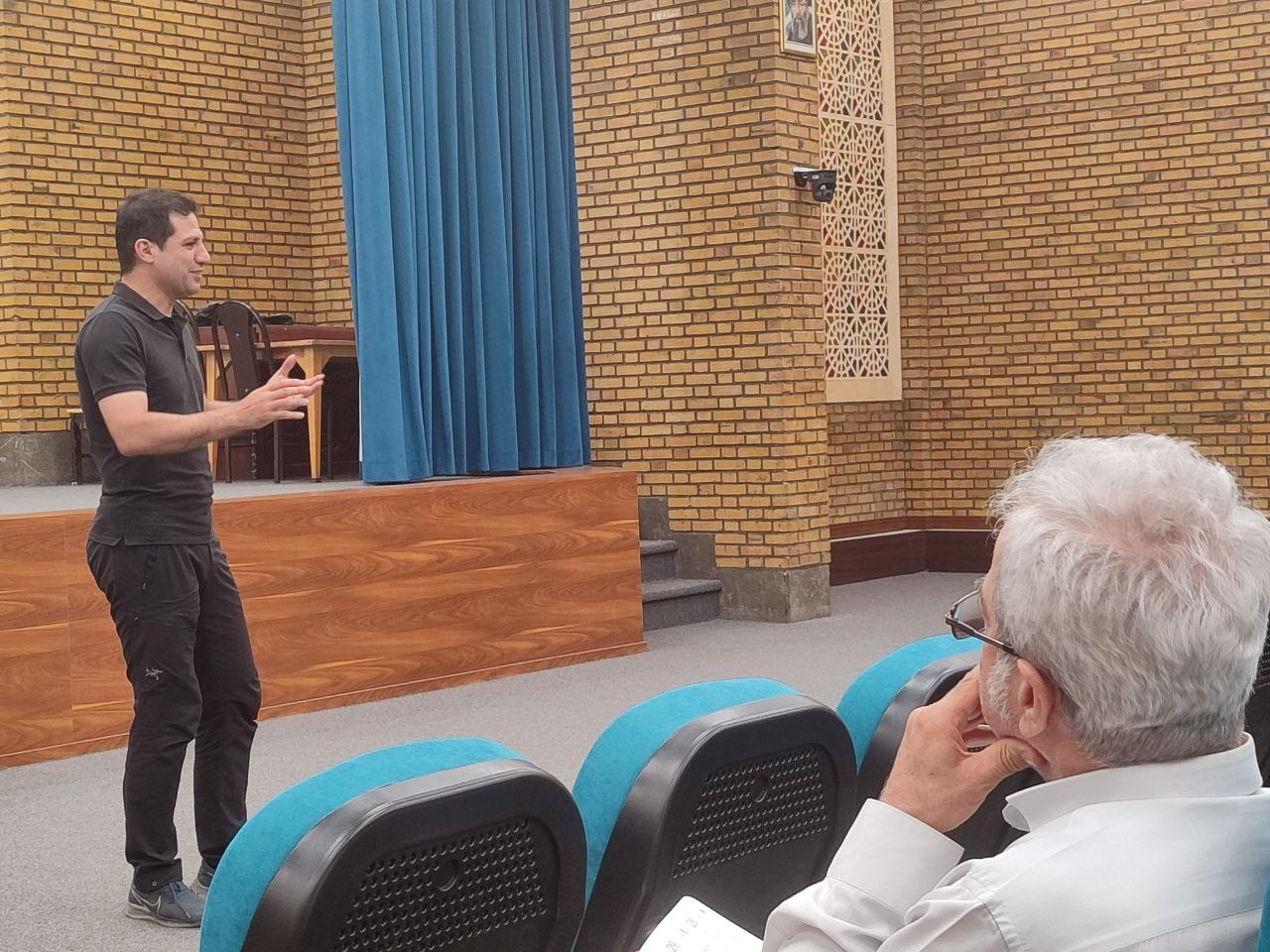 پوریا عالمی: قصه، زبان کودکانه توسعه انسان امروز است پوریا عالمی: قصه، زبان کودکانه توسعه انسان امروز است