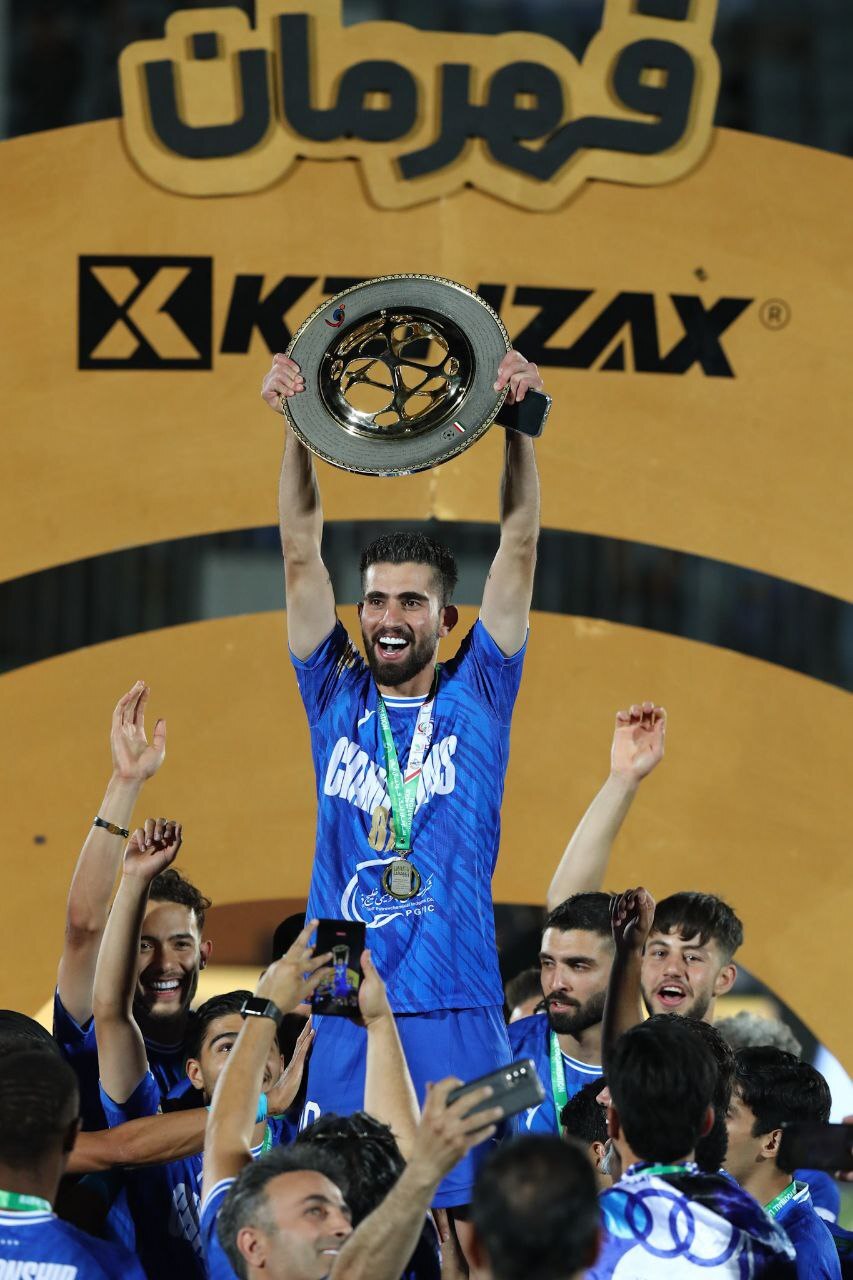 گزارش تصویری؛ قهرمانی استقلال در اراک