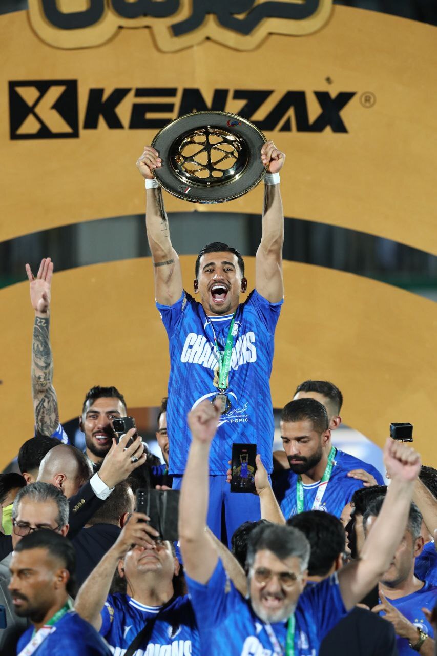 گزارش تصویری؛ قهرمانی استقلال در اراک