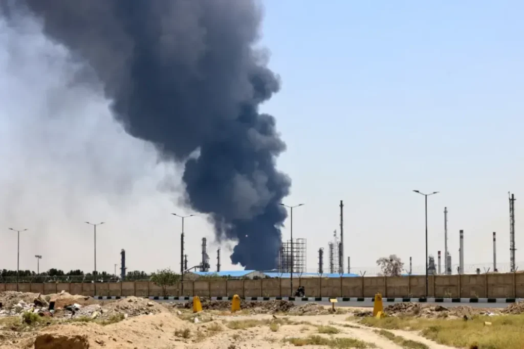 آرامش شکننده بازارهای جهانی/ خویشتنداری تهران مانع از شوک نفتی شده است آرامش شکننده بازارهای جهانی/ خویشتنداری تهران مانع از شوک نفتی شده است