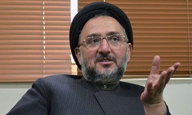 ابطحی: صداوسیما به سمت تغییرات اساسی برود نه شوآف‌های مقطعی/ وفاق ملی به جای خالص‌سازی