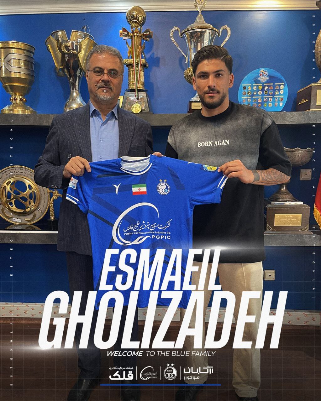 تمدید یک ستاره و خرید جدید برای استقلال +عکس