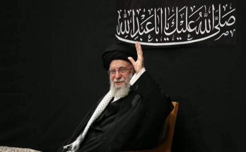 پیام عراقچی پس از حضور رهبر انقلاب در مراسم شب عاشورا