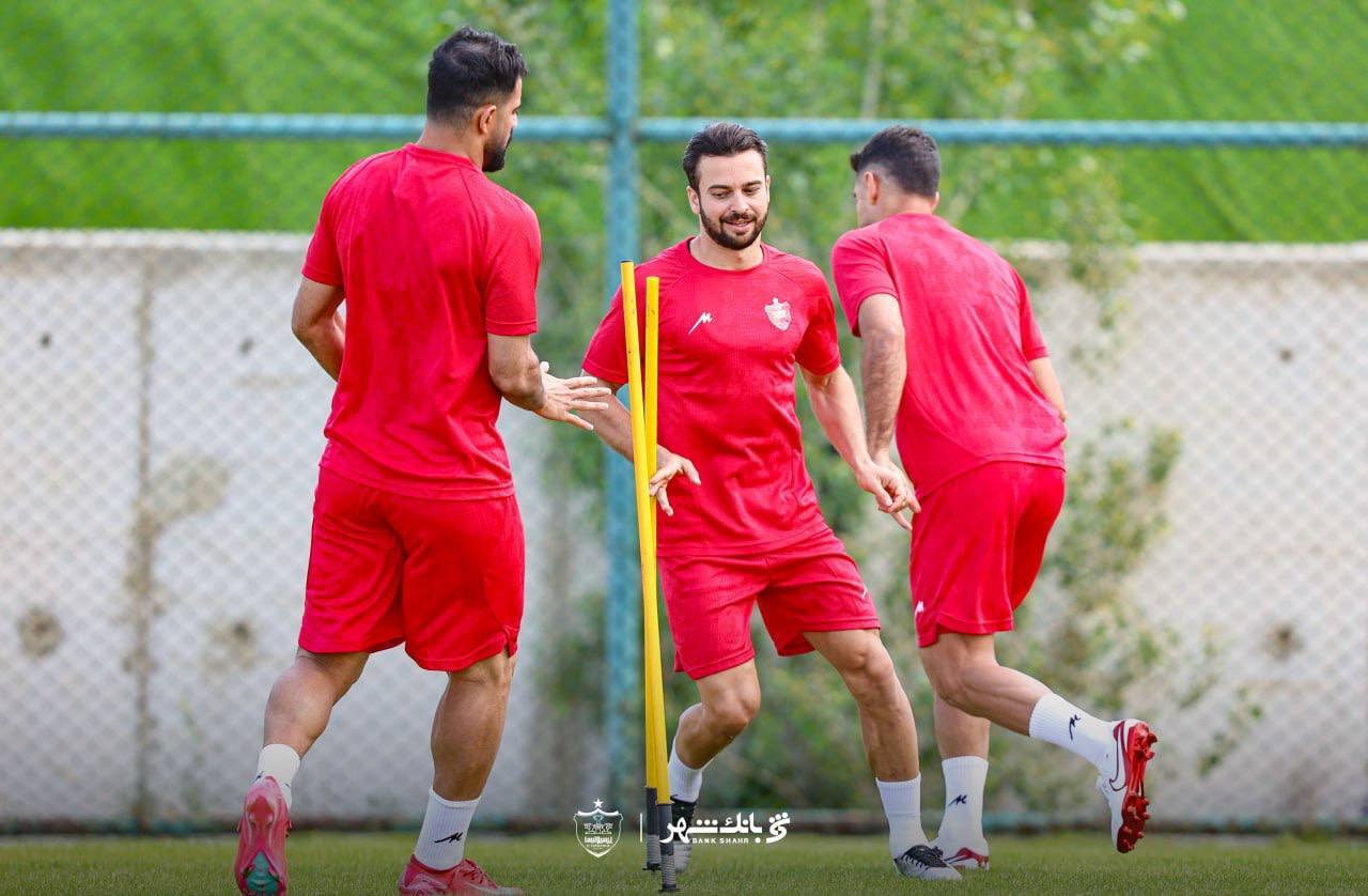سرخابی‌ها برای فصل جدید استارت زدند +تصاویر