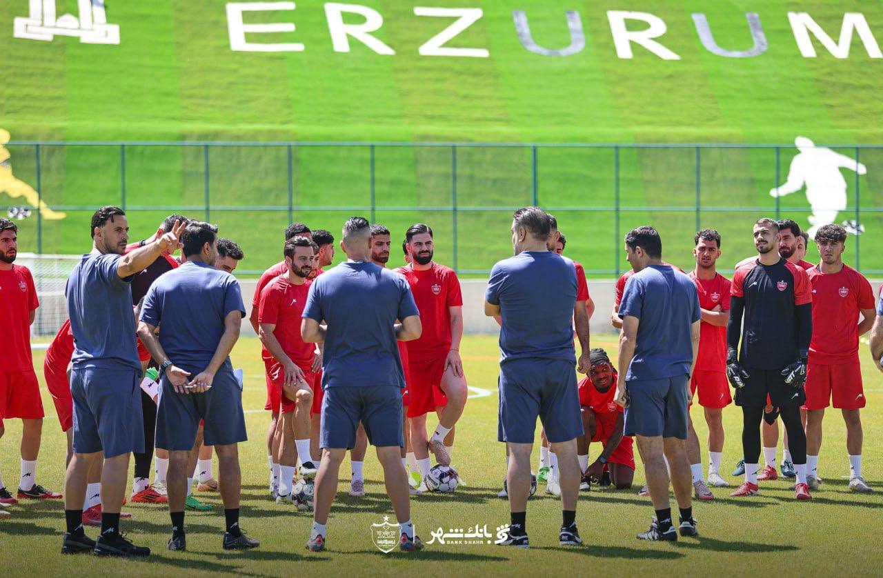 سرخابی‌ها برای فصل جدید استارت زدند +تصاویر