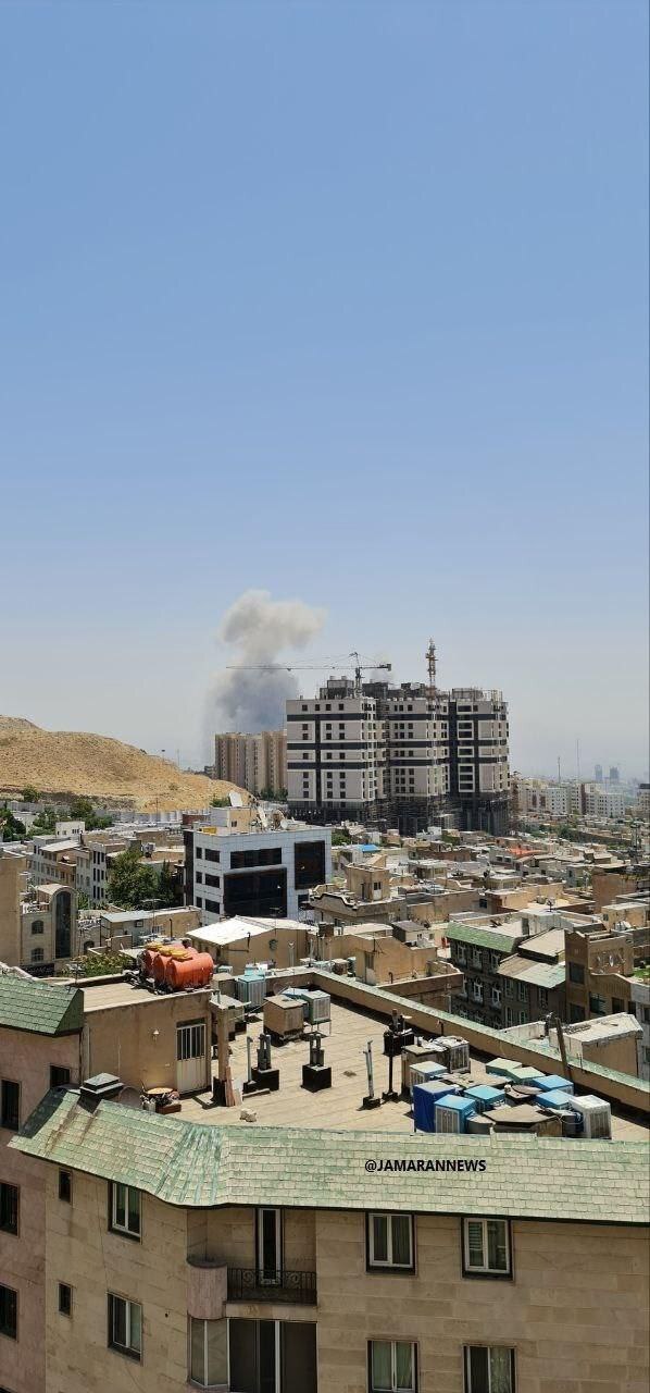 فوری: صدای چند انفجار مهیب در تهران/ ۱۵ موشک از ایران در چهار مرحله به سمت اسرائیل شلیک شد فوری: صدای چند انفجار مهیب در تهران/ ۱۵ موشک از ایران در چهار مرحله به سمت اسرائیل شلیک شد