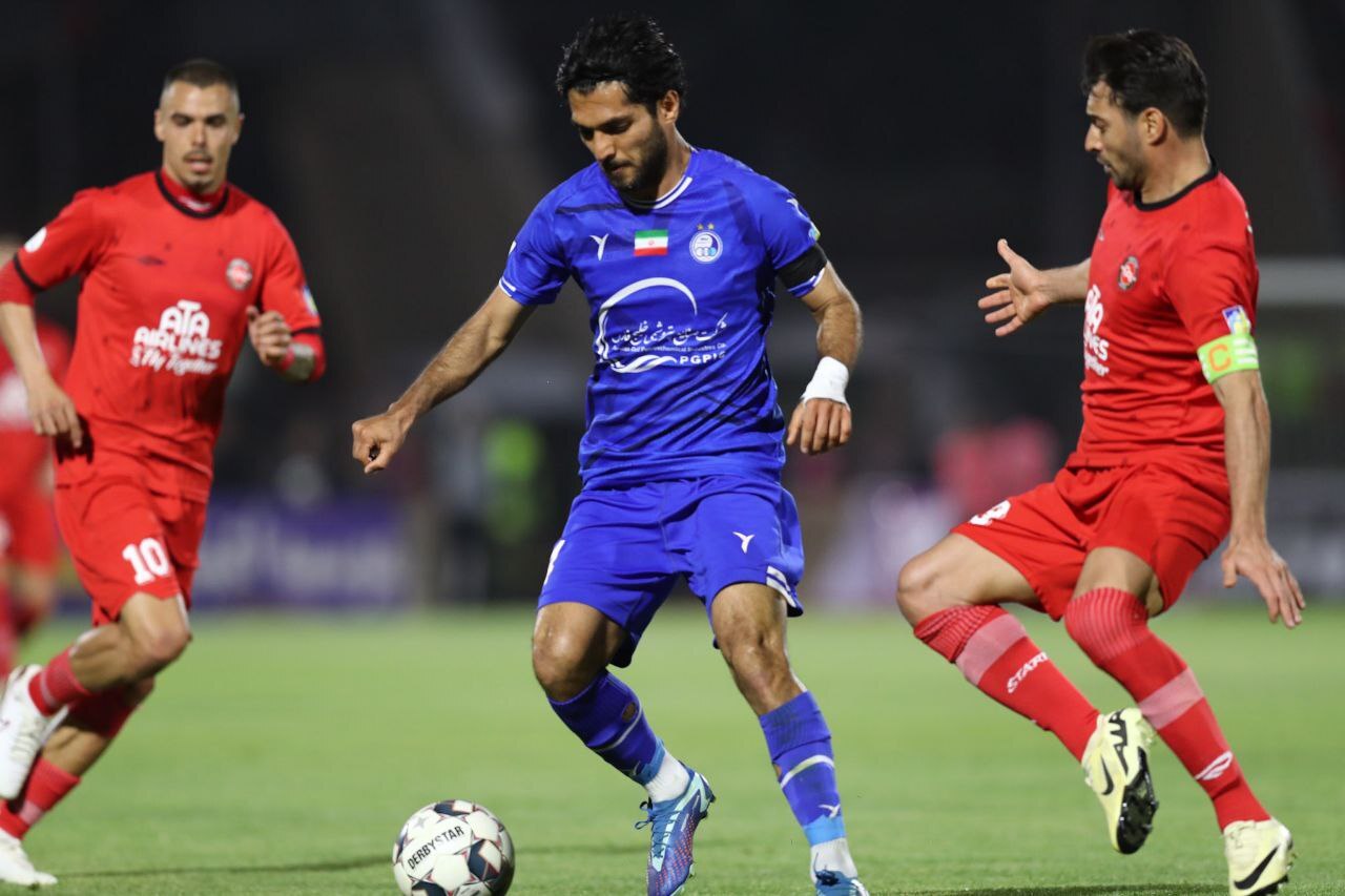 سوپرجام فوتبال ایران به تعویق افتاد