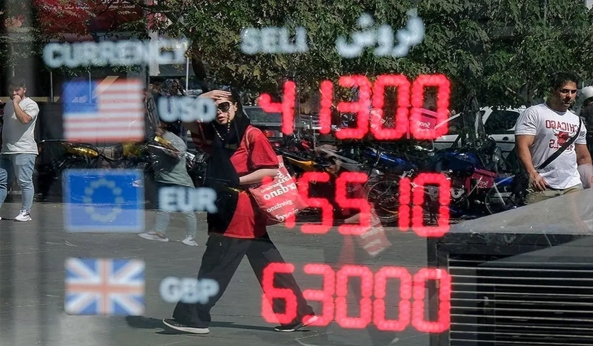 دلار زیر ۸۰ هزار تومان، به یک شرط/ سرمایه‌گذاران بورس برمی‌گردند؟